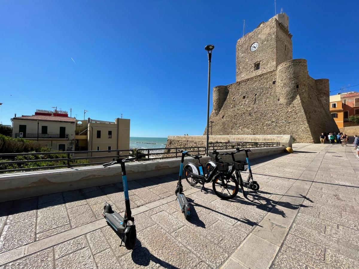 Casa Sveva holiday home Termoli Exteriör bild
